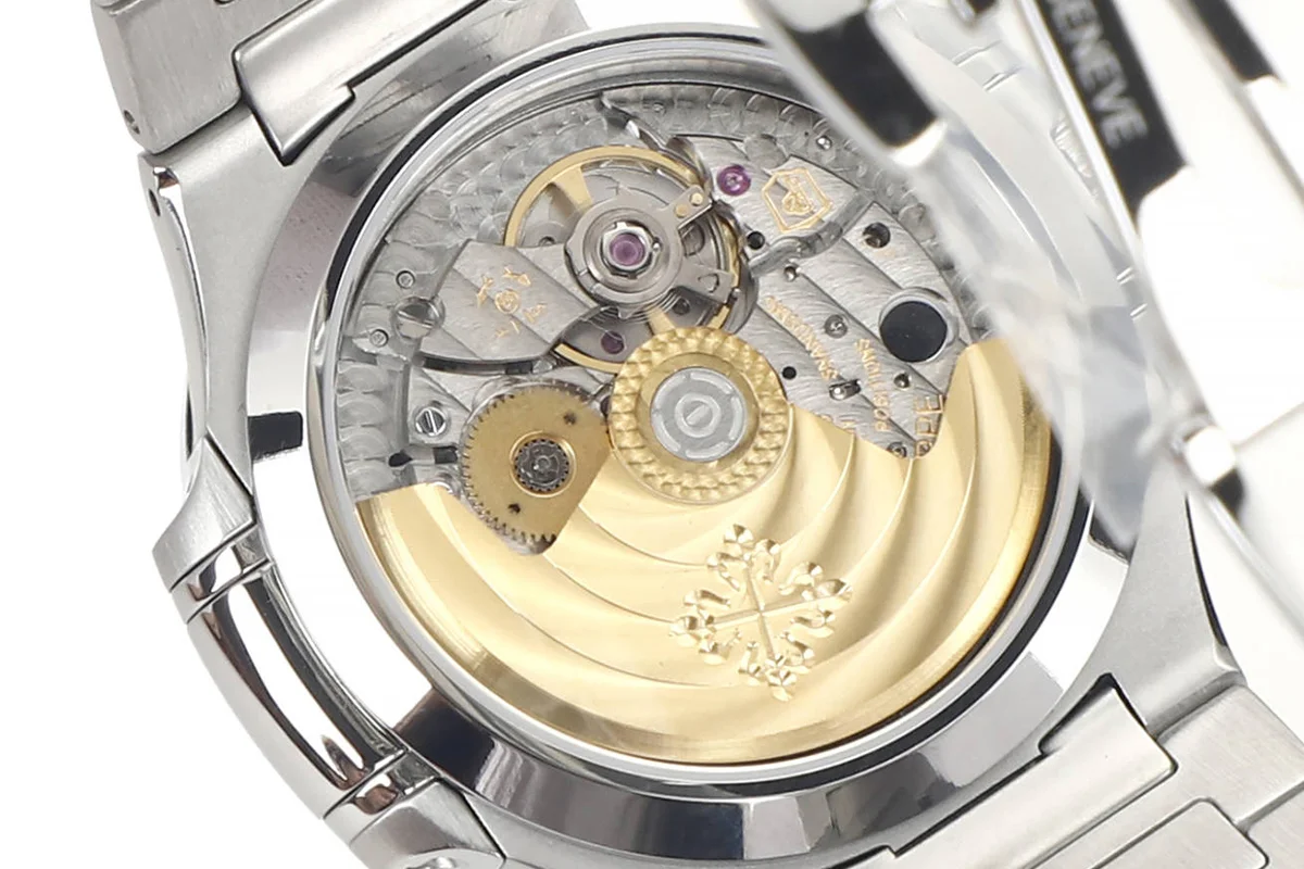 Nautilus 7118/1A-011 Grey Dial