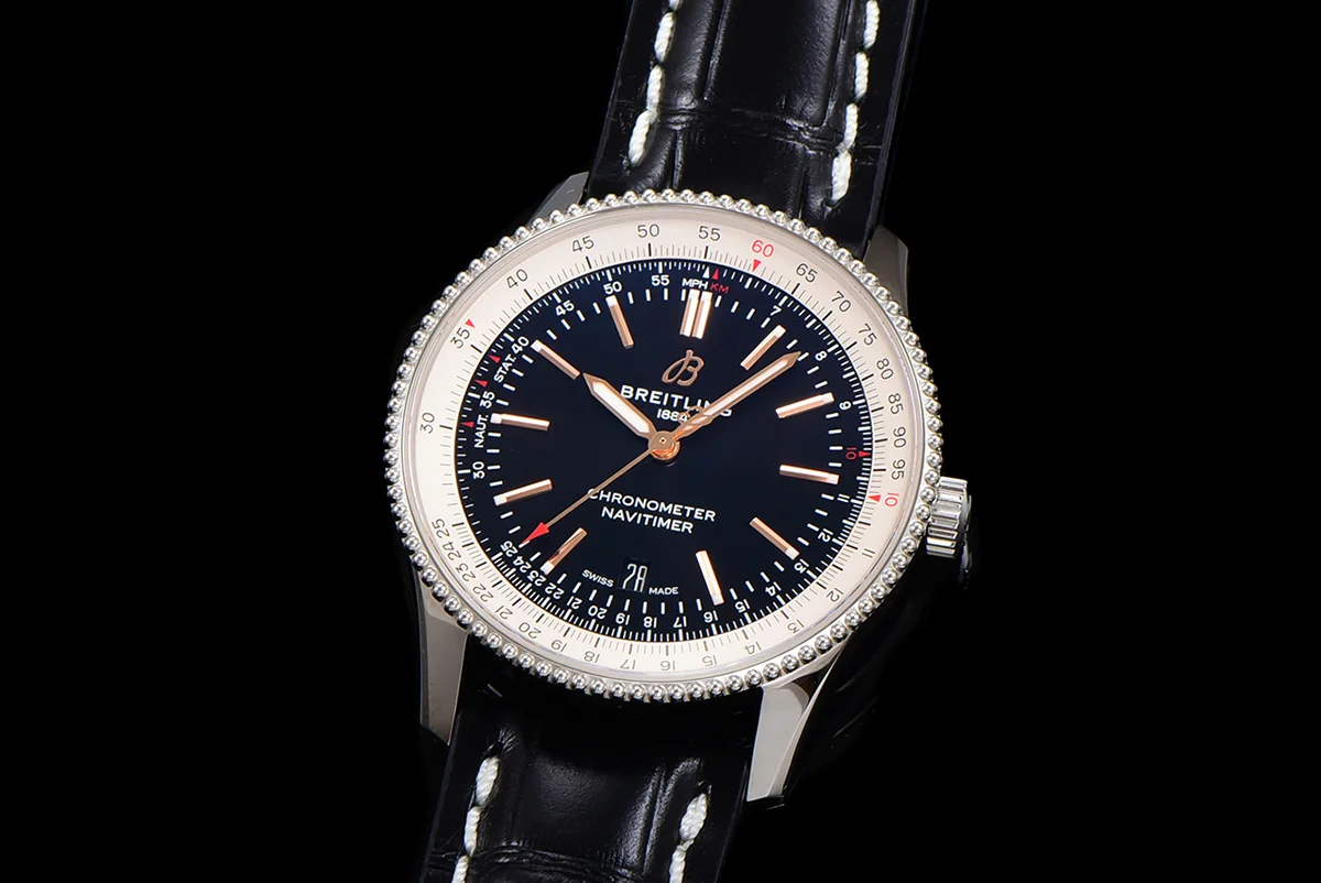 Navitimer Automatic 41 Black and White Dial in Steel