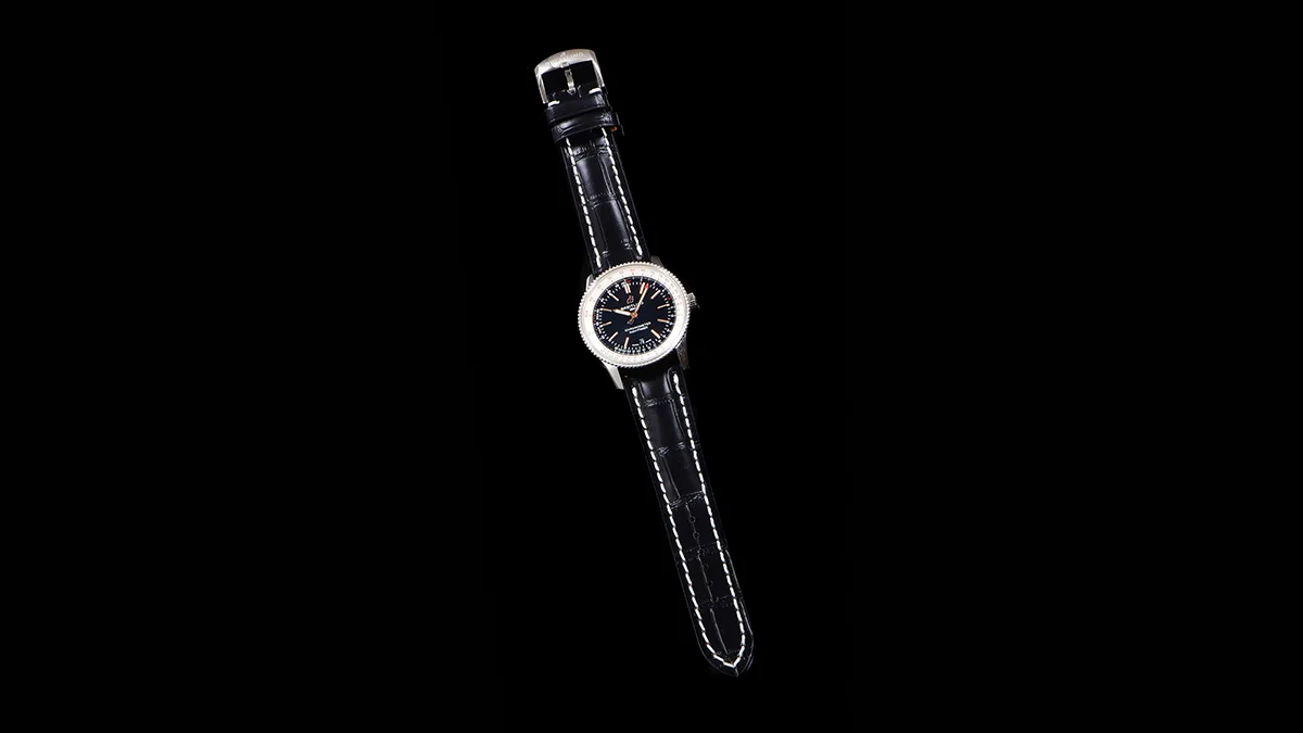 Navitimer Automatic 41 Black and White Dial in Steel
