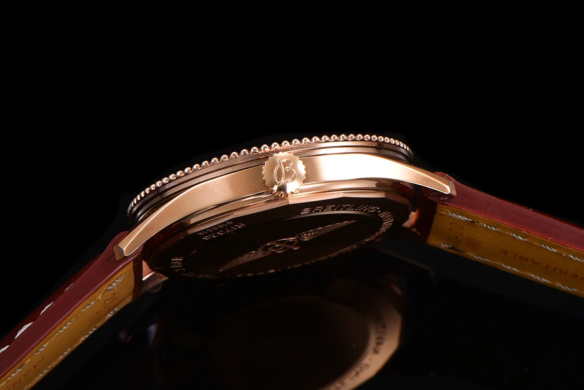 Navitimer Automatic 41 White Dial in Rose Gold