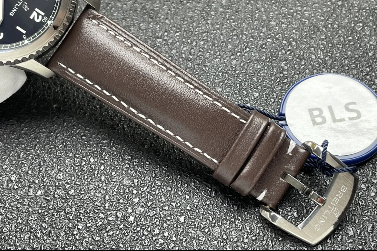 Navitimer Aviator 8 Automatic 41 Blue Dial in Steel on Brown Leather Strap