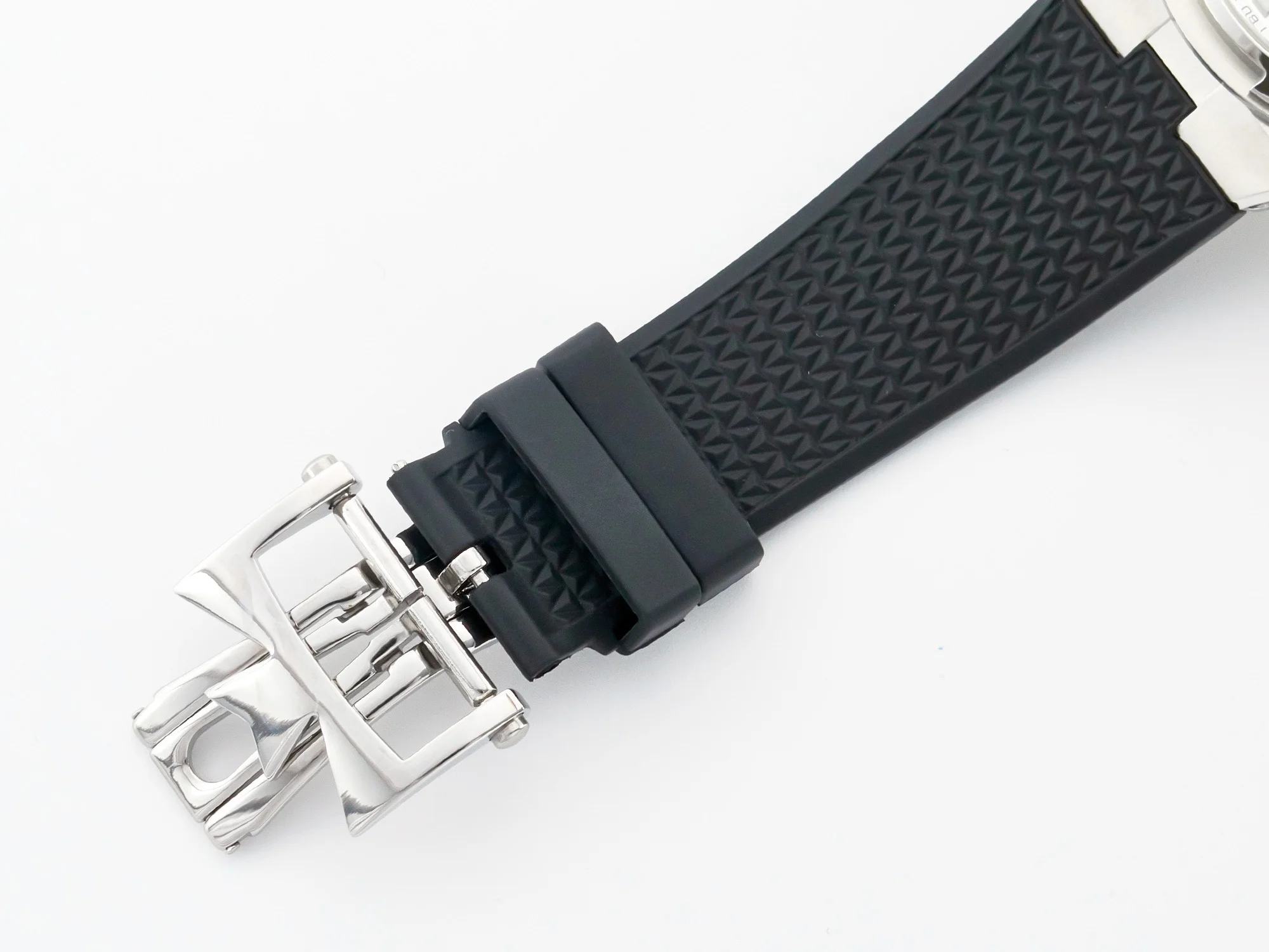 Overseas 4500V SS MKSF 1:1 Best Edition White Dial on Black Rubber Strap A5100