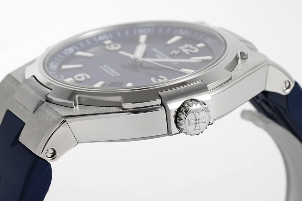 Overseas Automatic 47040 Blue Dial in Steel on Rubber Strap