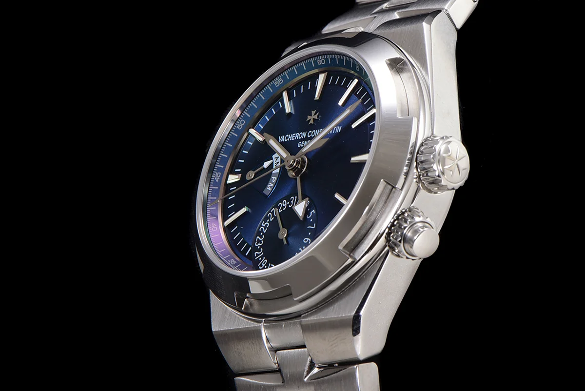 Overseas Dual Time Blue Dial in Steel Ref. 7900V/110A-B334