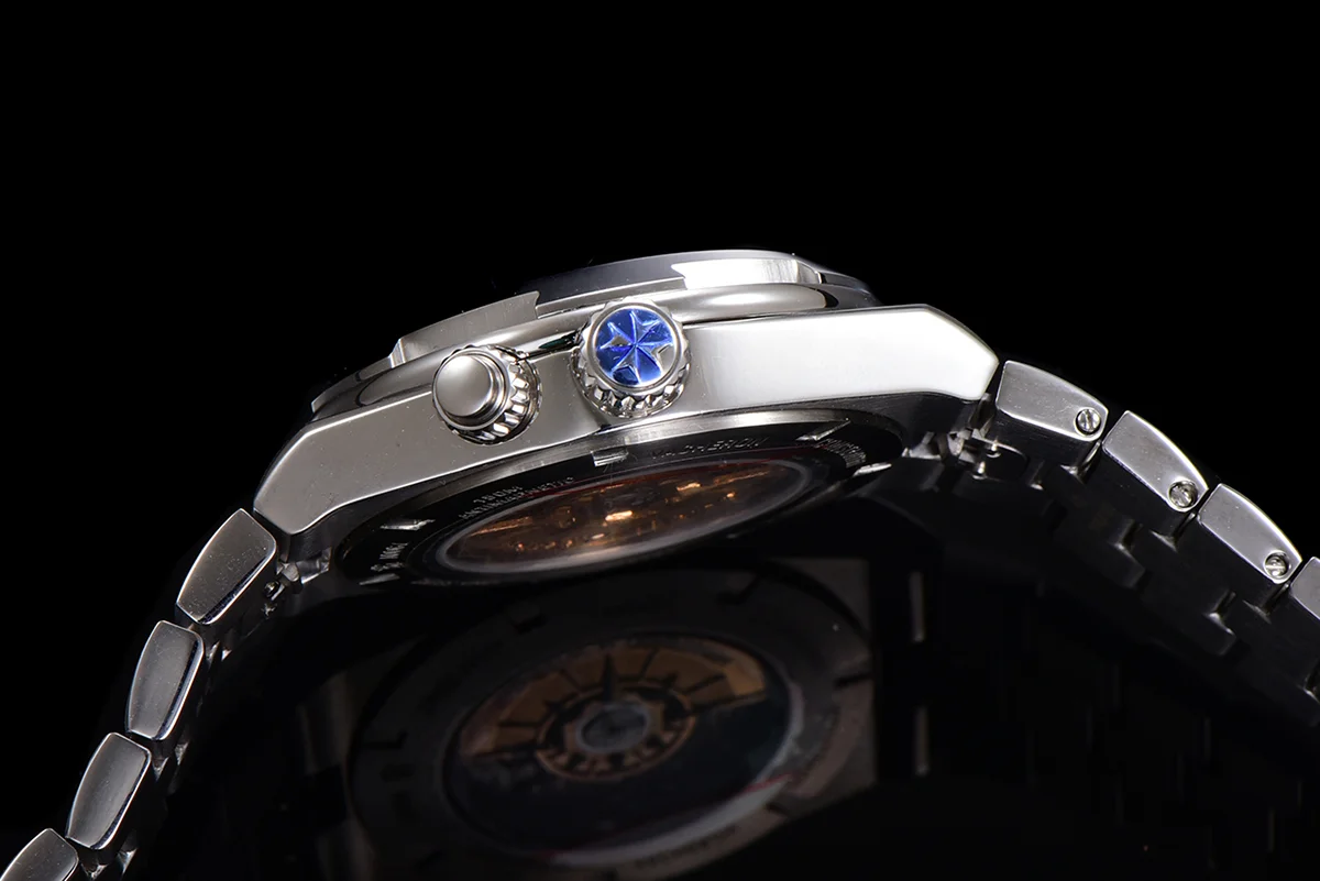 Overseas Dual Time Blue Dial in Steel Ref. 7900V/110A-B334