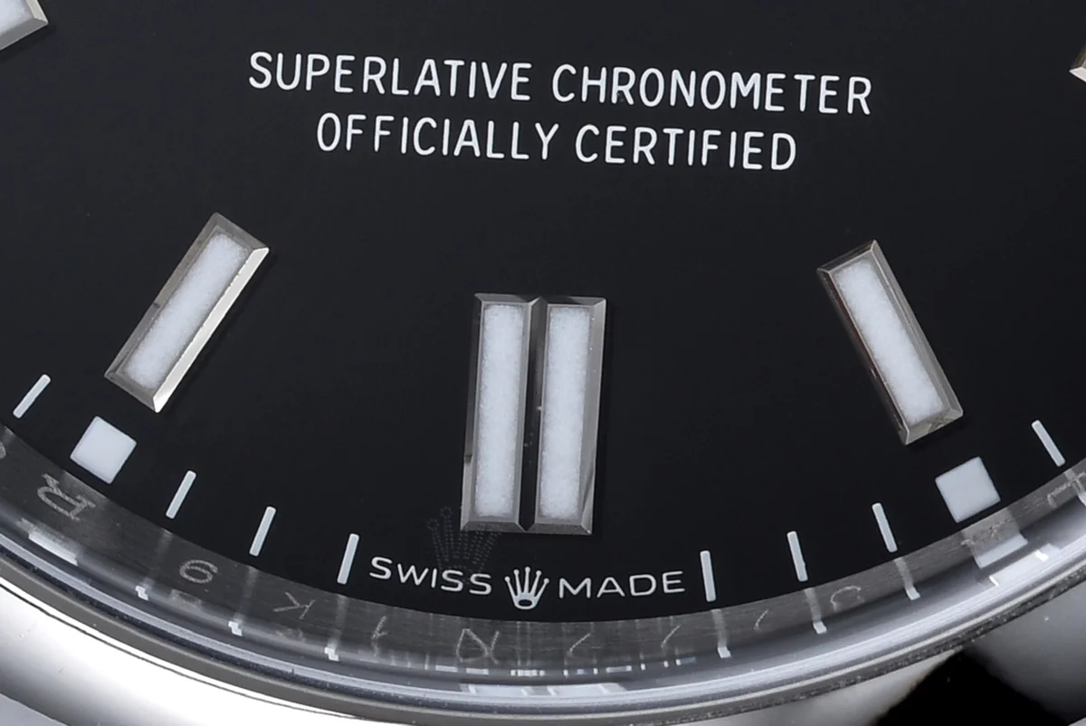 Oyster Perpetual 41mm Bright Black Dial 124300