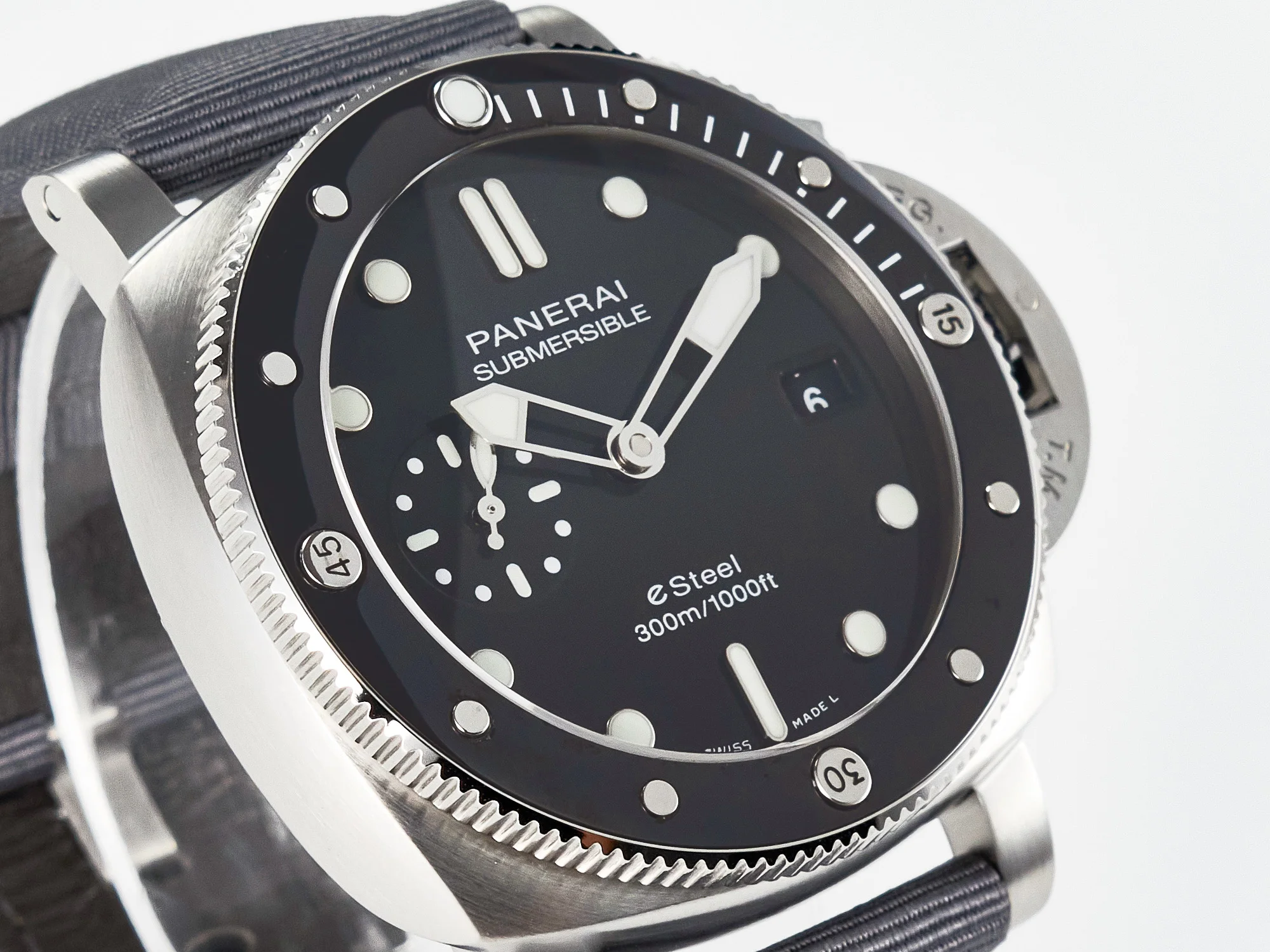 PAM1288 Y VSF 1:1 Best Edition Gray Dial on Gray Nylon Strap P900