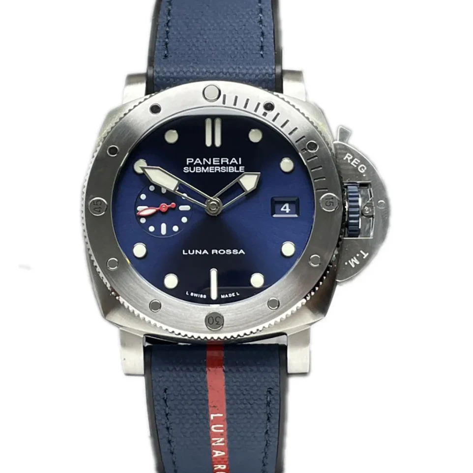 PAM1391 Luminor Submersible Quarantaquattro Luna Rossa 44mm