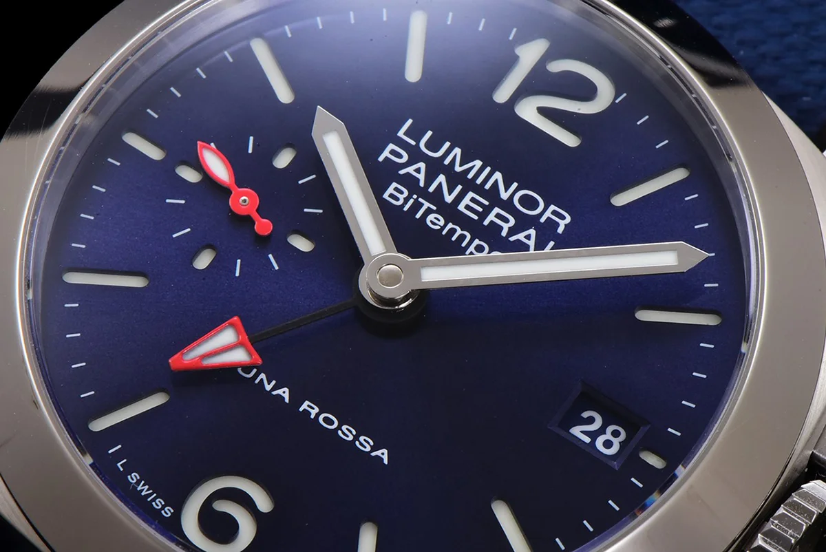 PAM1404 Luminor Quaranta BiTempo Luna Rossa 40mm
