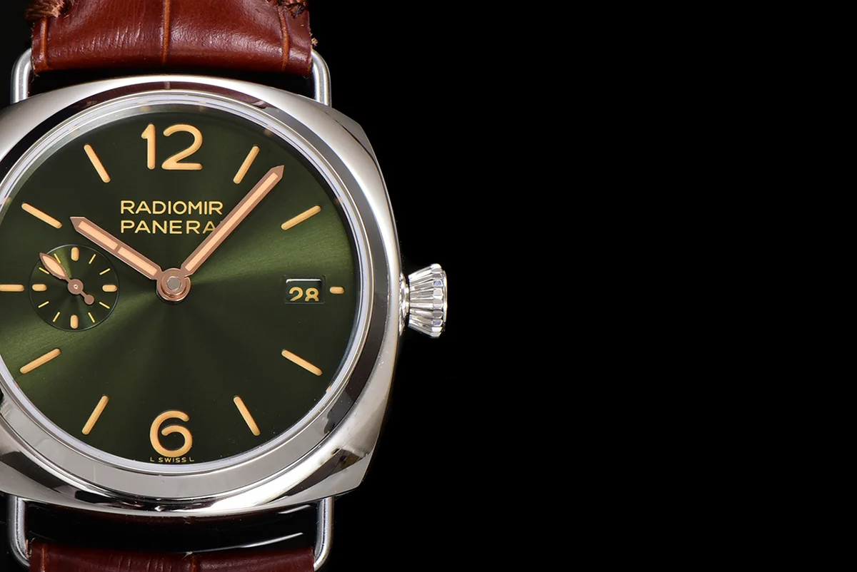 PAM1573 Radiomir Quaranta 40mm