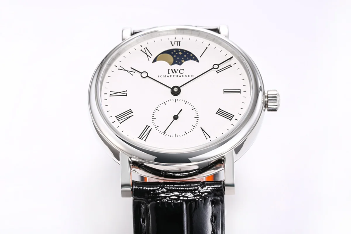 Portofino Hand Wound Moon Phrase IW554805 White Dial in Steel