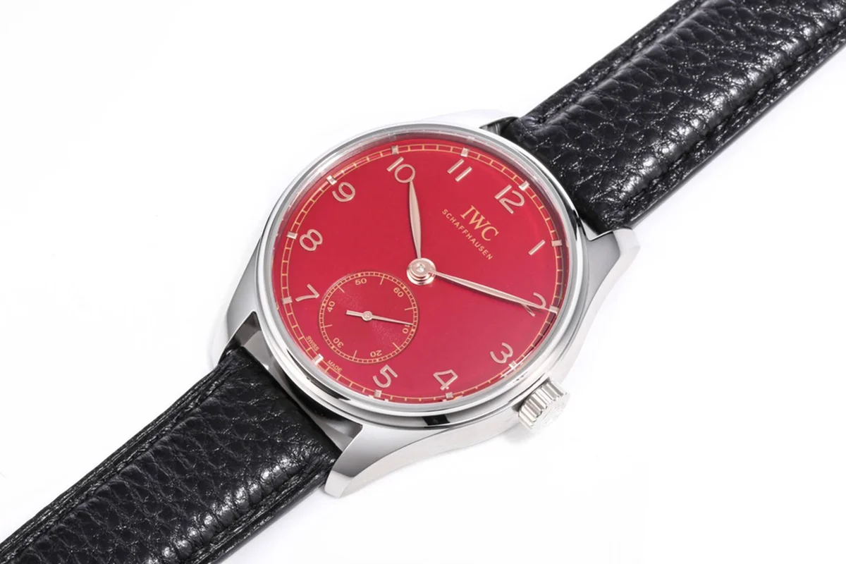 Portugieser Automatic 40 IW3583 Red Dial in Steel