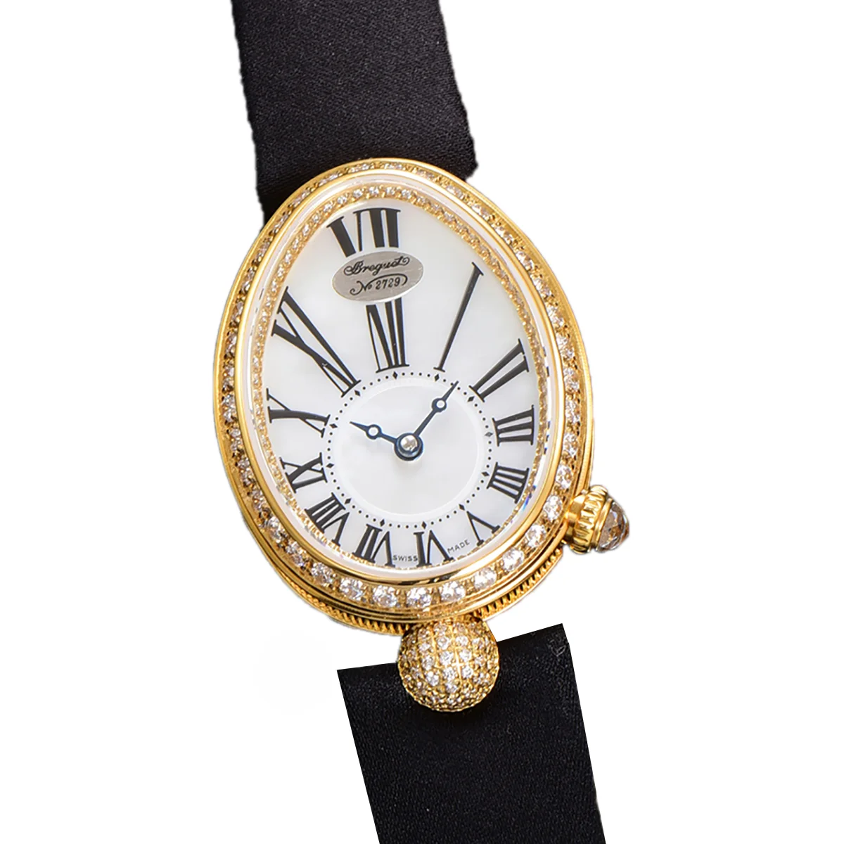 Reine de Naples in Yellow Gold 8928BA Black Leather Strap