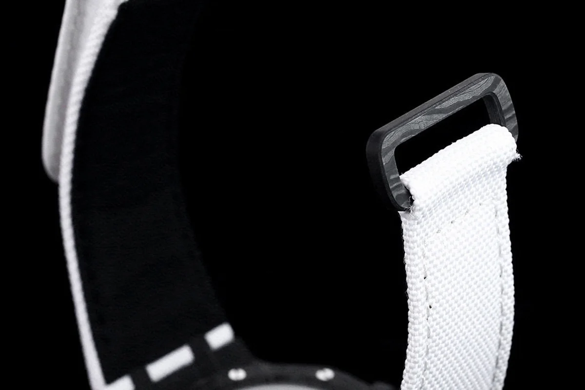 Royal Oak 15400 Black Dial in Carbon Fibre on White Nylon Strap
