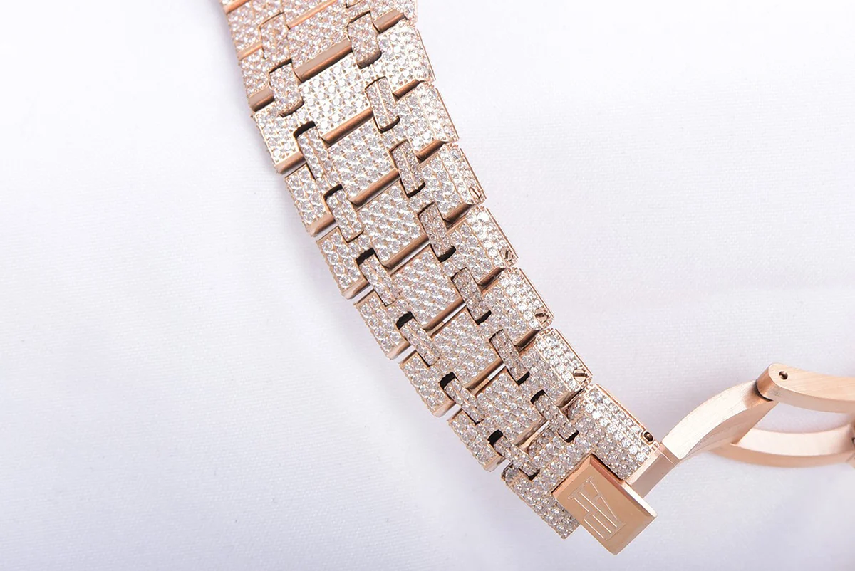 Royal Oak 41mm 15400 Iced Out Rose Gold in Arabic Markers