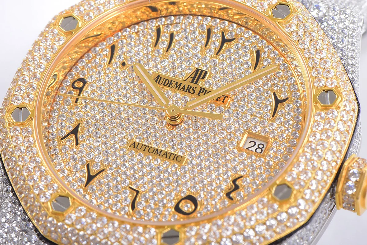 Royal Oak 41mm 15400 Iced Out Steel/Yellow Gold in Arabic Markers
