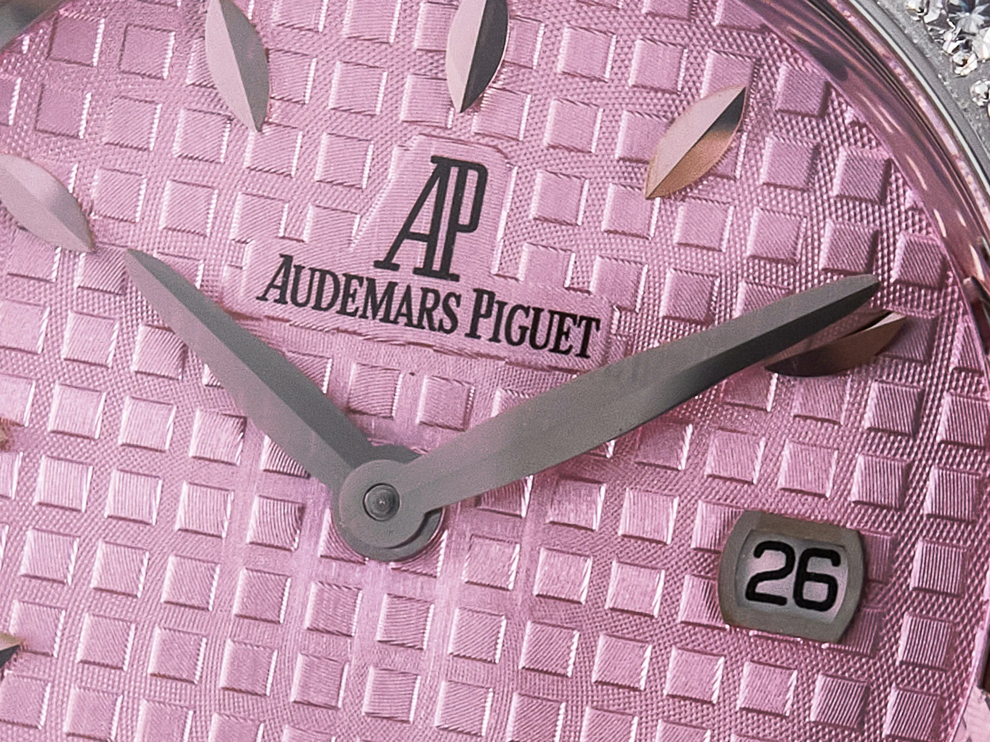 Royal Oak Offshore Ladies 33mm SS DRF Best Edition Pink Dial Diamonds Bezel on Pink Leather Strap ETA Quartz