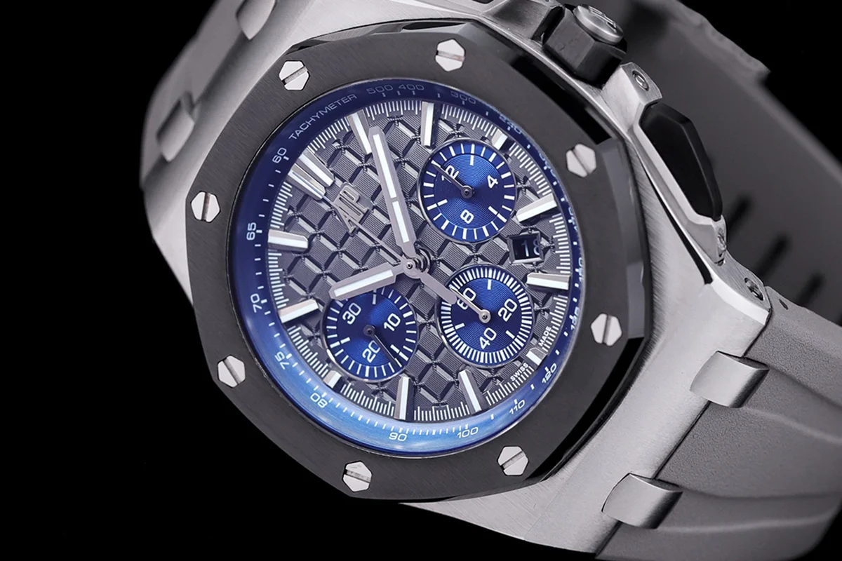 Royal Oak Offshore Novelty 43mm Titanium Ref. 26420IO.OO.A009CA.01