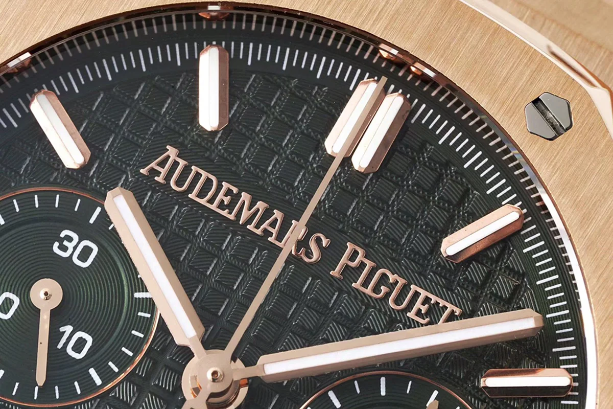 Royal Oak Self-Winding Chronograph Green Dial in Rose Gold