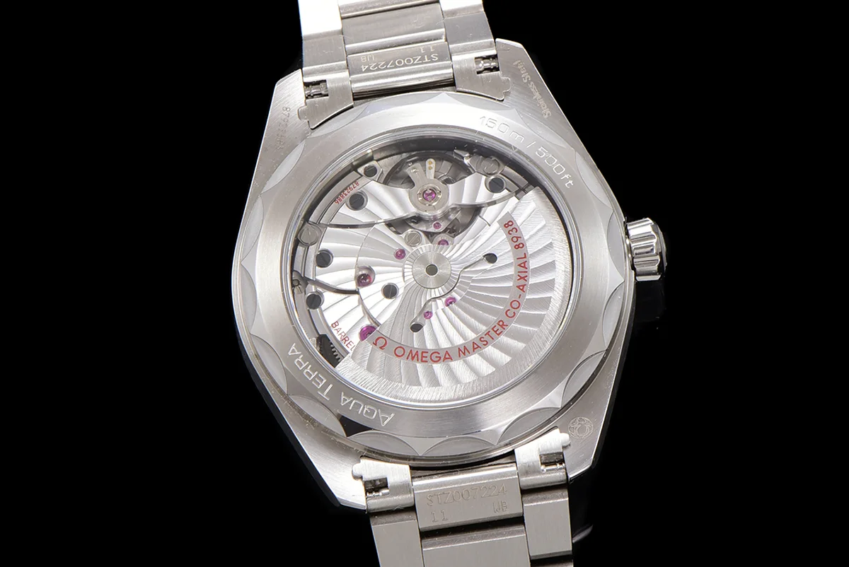 Seamaster Aqua Terra Worldtimer Master Chrononometer Green Dial on Bracelet