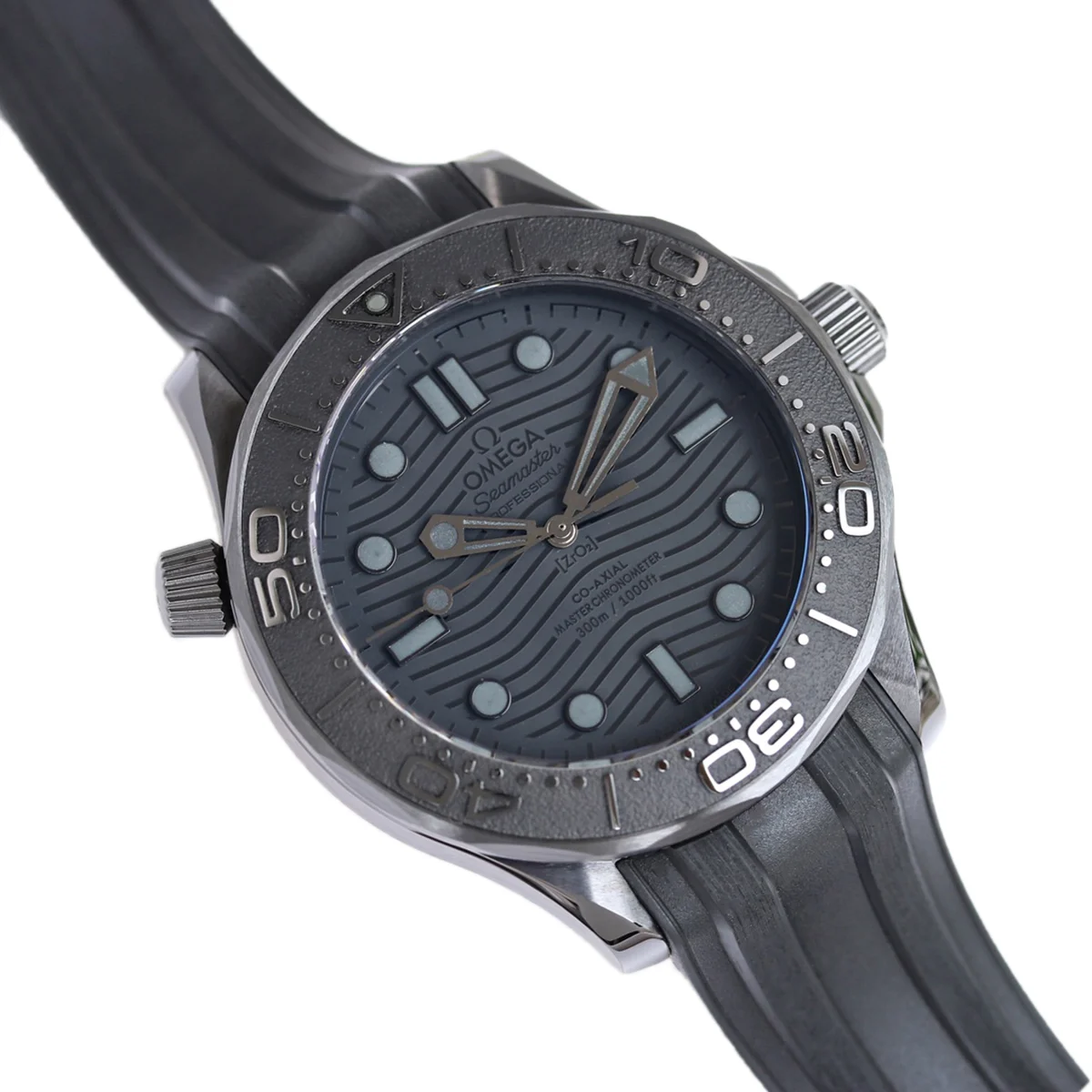 Seamaster Diver 300M Co-Axial Master Chronometer 43.5mm 210.92.44.20.01.003 on Rubber Strap