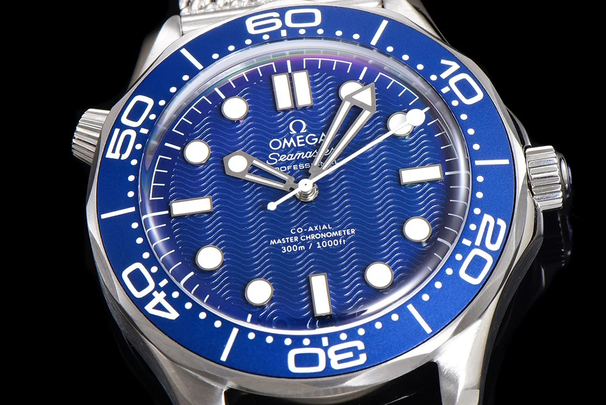 Seamaster Diver 300M Co-Axial Master Chronometer “James Bond 60th Anniversary”