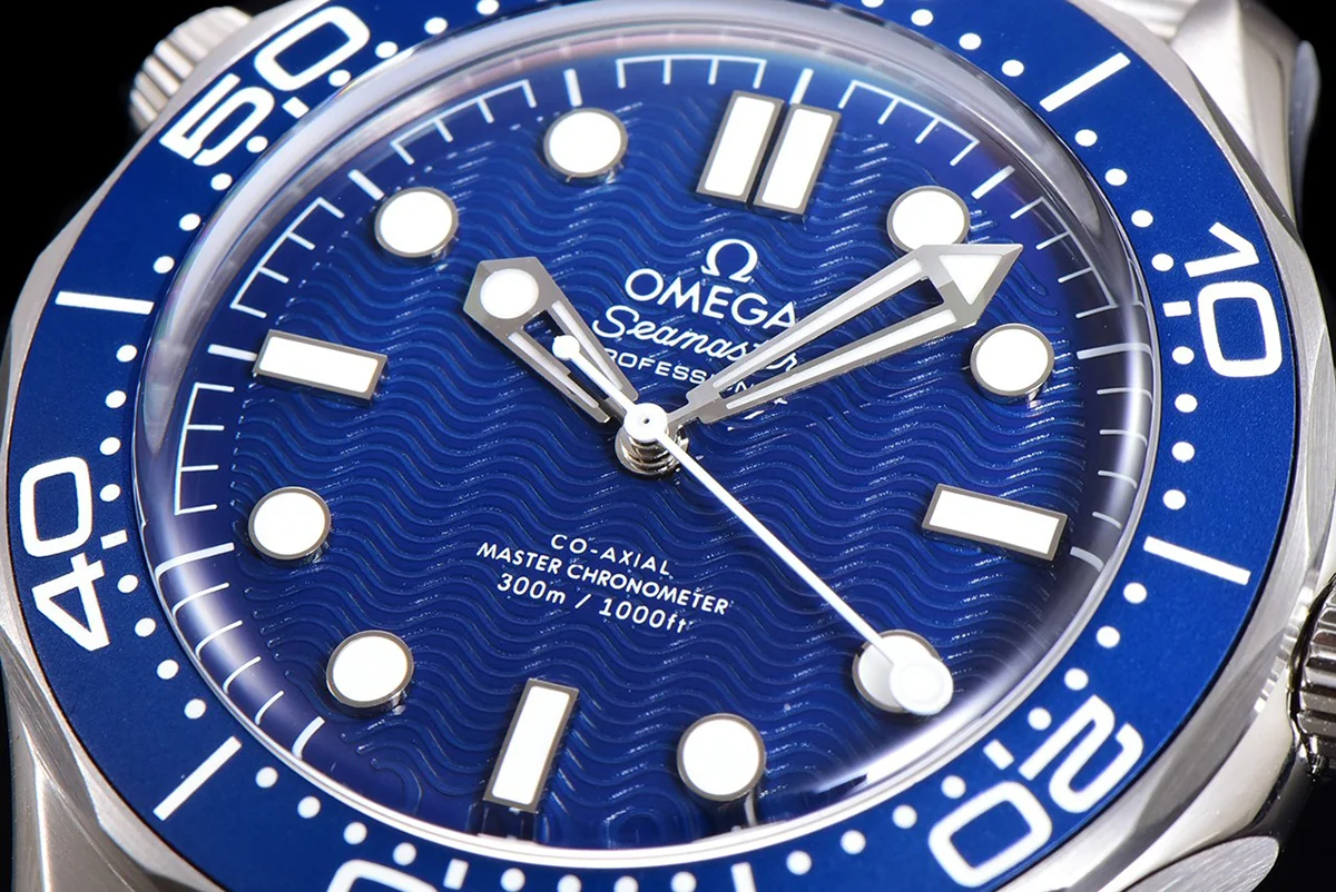 Seamaster Diver 300M Co-Axial Master Chronometer “James Bond 60th Anniversary”