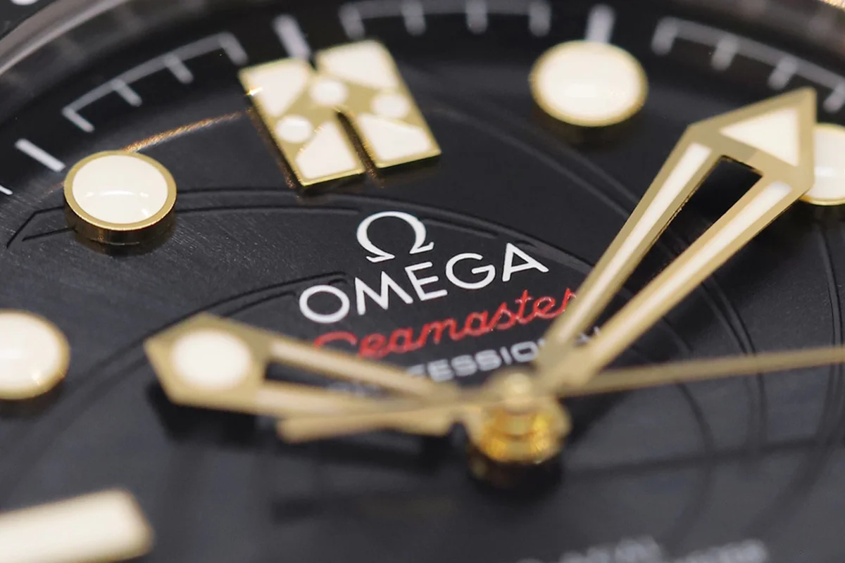 Seamaster Diver 300M Co-Axial Master Chronometer “James Bond Limited Editon”