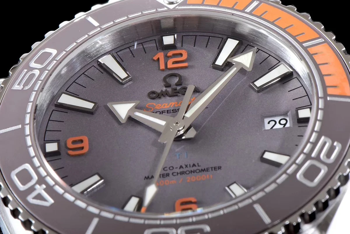 Seamaster Planet Ocean 600M 43.5mm Titanium