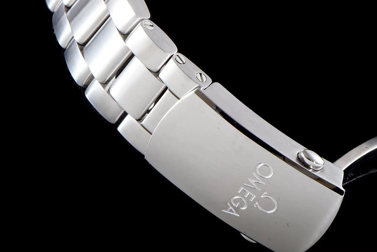 Seamaster Planet Ocean 600M 43.5mm Titanium