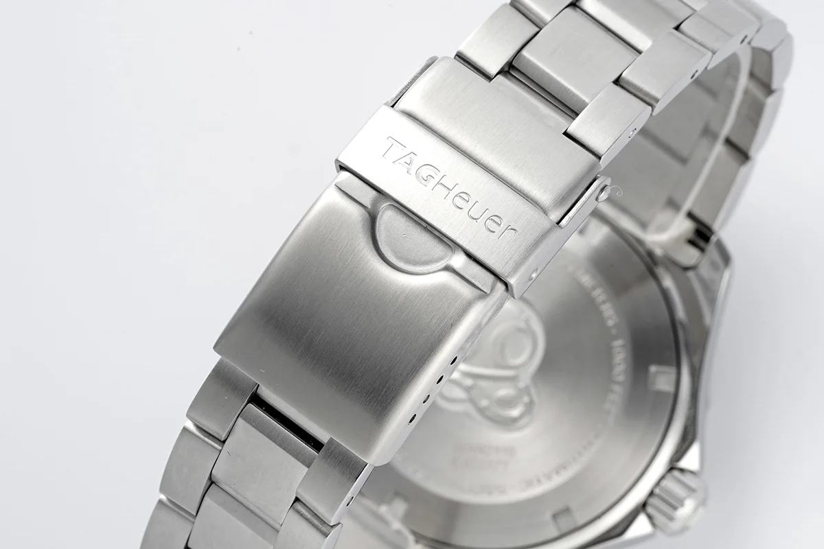 Tag Heuer Aquaracer Caliber 5 Blue Dial Ref. WAN2110.BA08