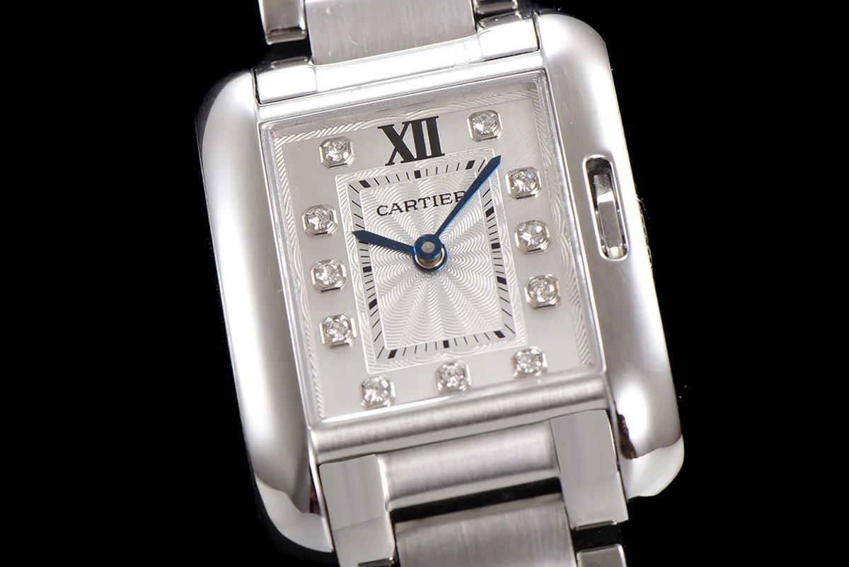 Tank Anglaise 30.2mm White Dial with Diamond Marker in Steel
