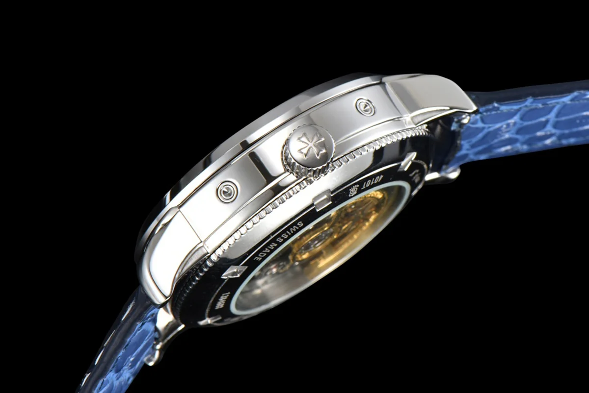 Traditionelle Complete Calendar White Dial in White Gold