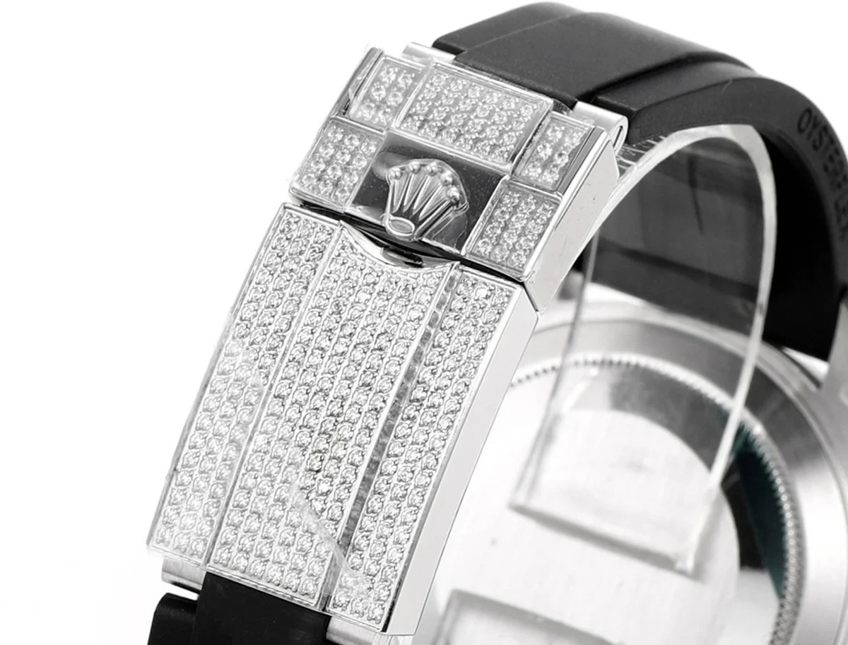 Yacht Master 40 Black Dial with Rainbow Diamond Bezel
